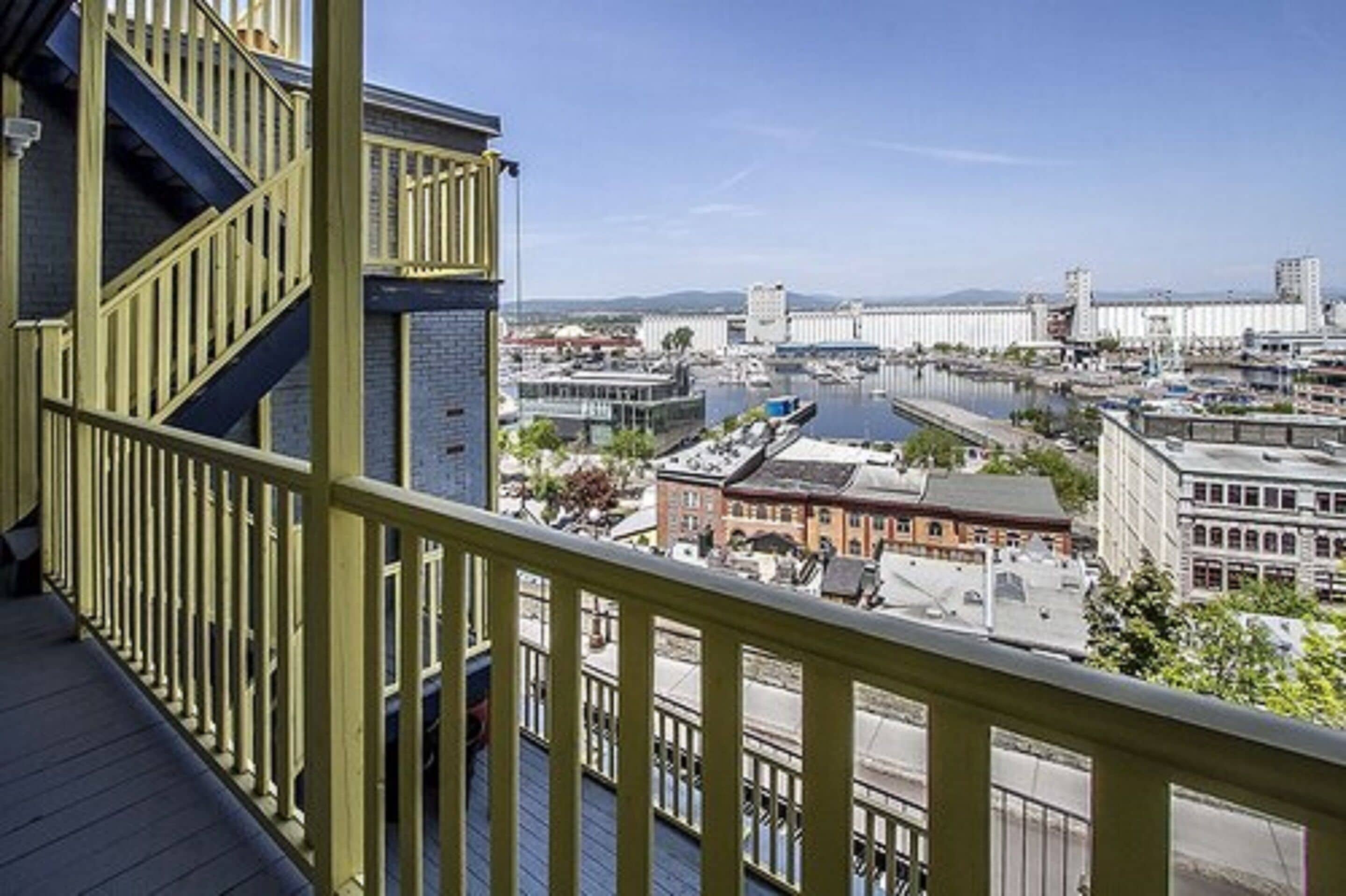 Photo - North House - Hôtel Automatisé Manoir des Remparts