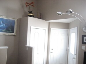 5 habitaciones, decoración personalizada y muebles diferentes 