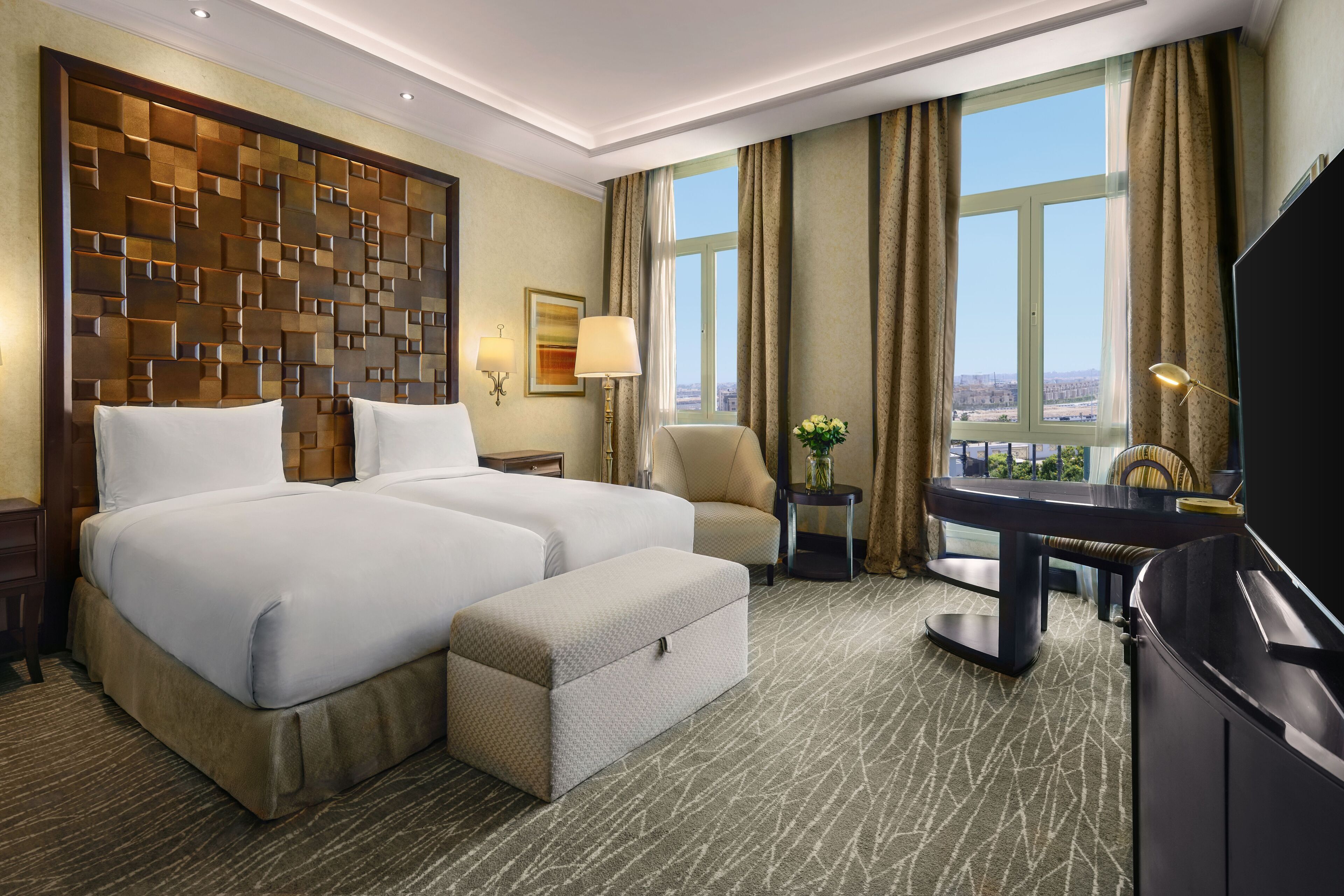 Ropa de cama hipoalergénica y minibar 