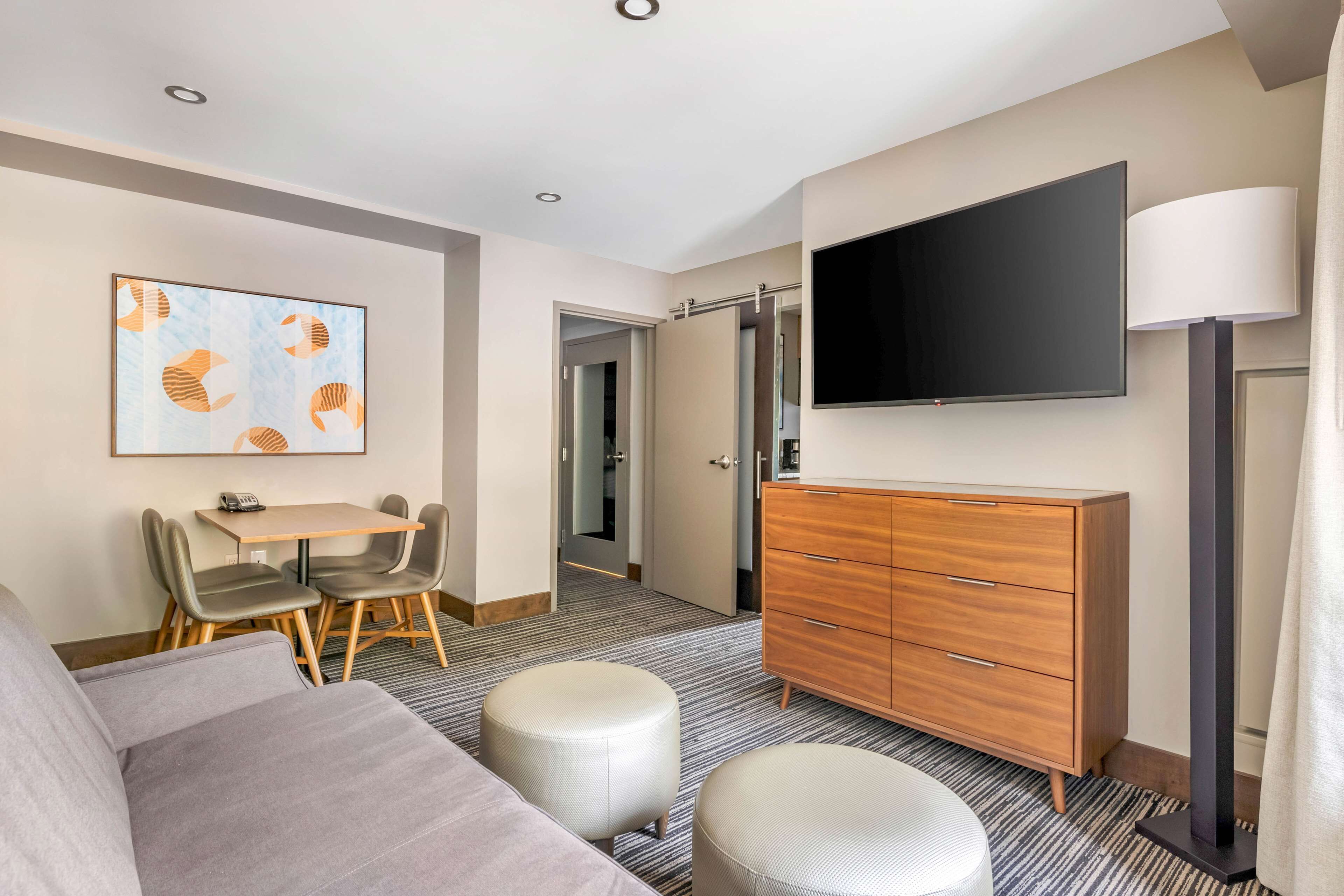 Photo - Hilton Vacation Club Tahoe Seasons Lake Tahoe