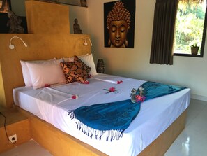 Family Cottage, 2 Queen Beds, Private Pool, Garden View - Villa Anjing (Nusa Dua)