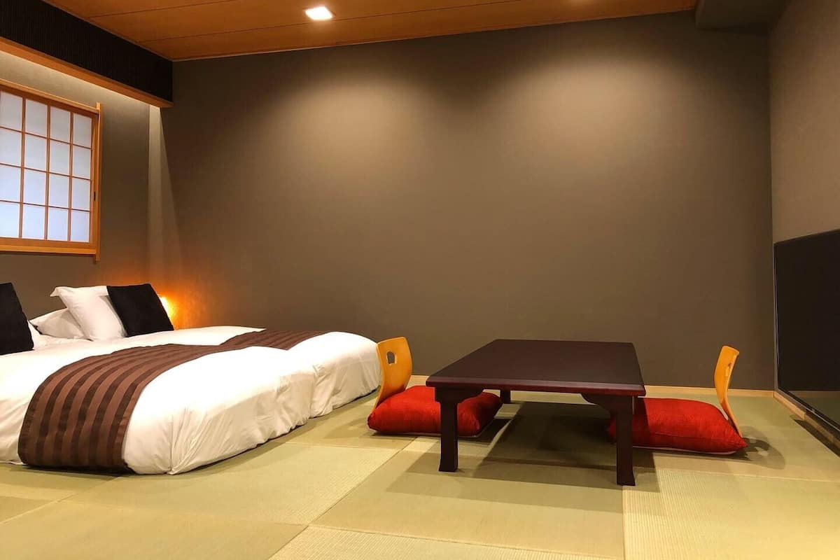 Habitación tradicional con 2 camas individuales (Japanese Twin) | 1 dormitorio, ropa de cama de alta calidad, edredones de plumas