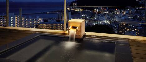 Executive villa, 1 kingsize bed, niet-roken, uitzicht op zee (Atype,48sqm,open-air hot spring bath) | Terras