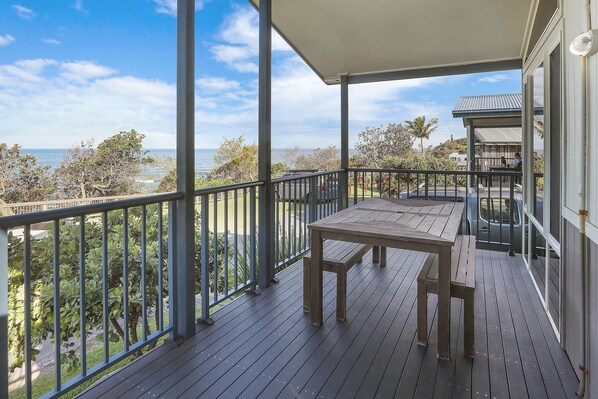 Deluxe Cabin - Sleeps 5 | Balcony view