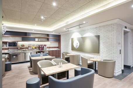 Hotel Bencoolen@Hong Kong Street - Image 1