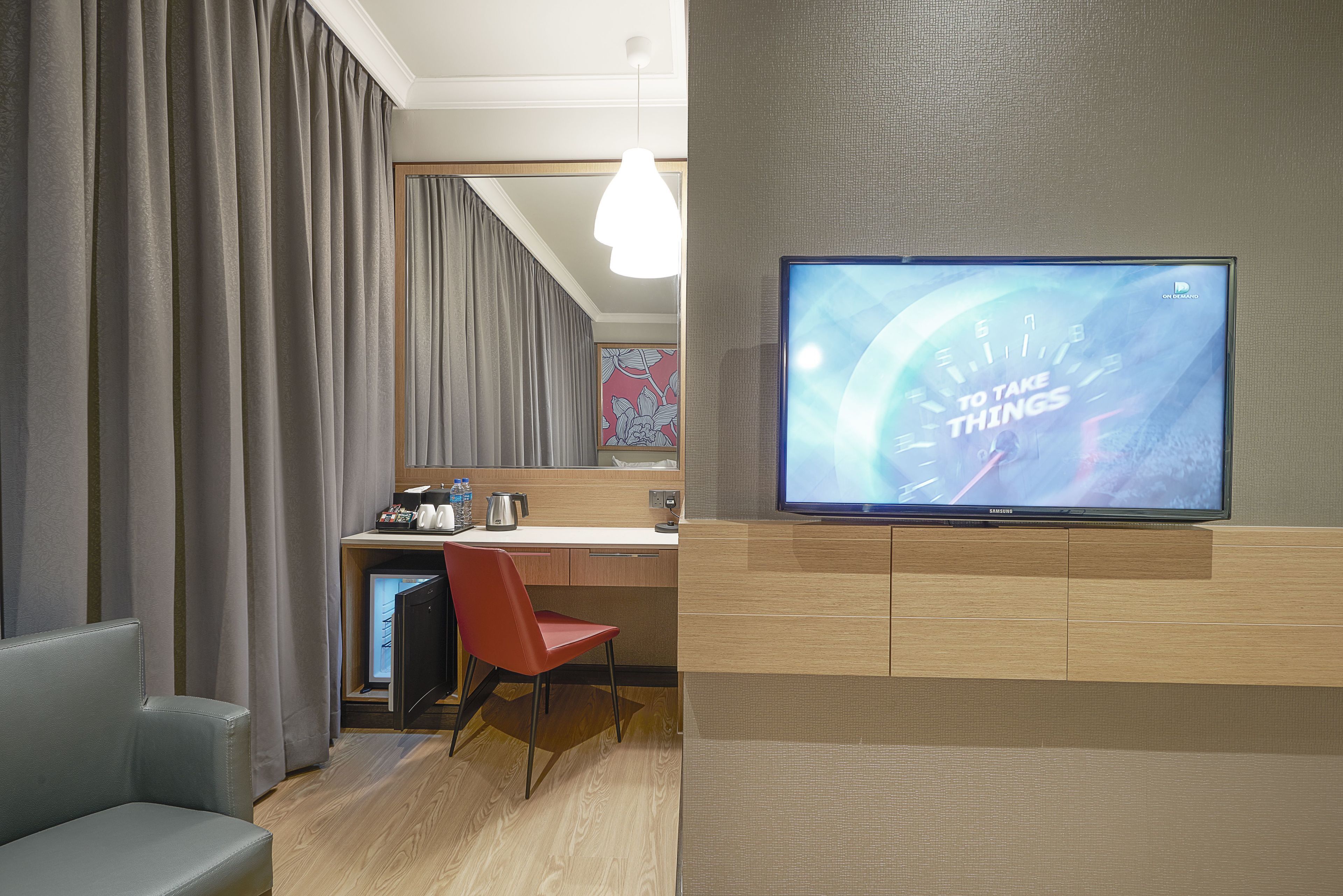 premier room | hypo-allergenic bedding, minibar, in-room safe, blackout curtains