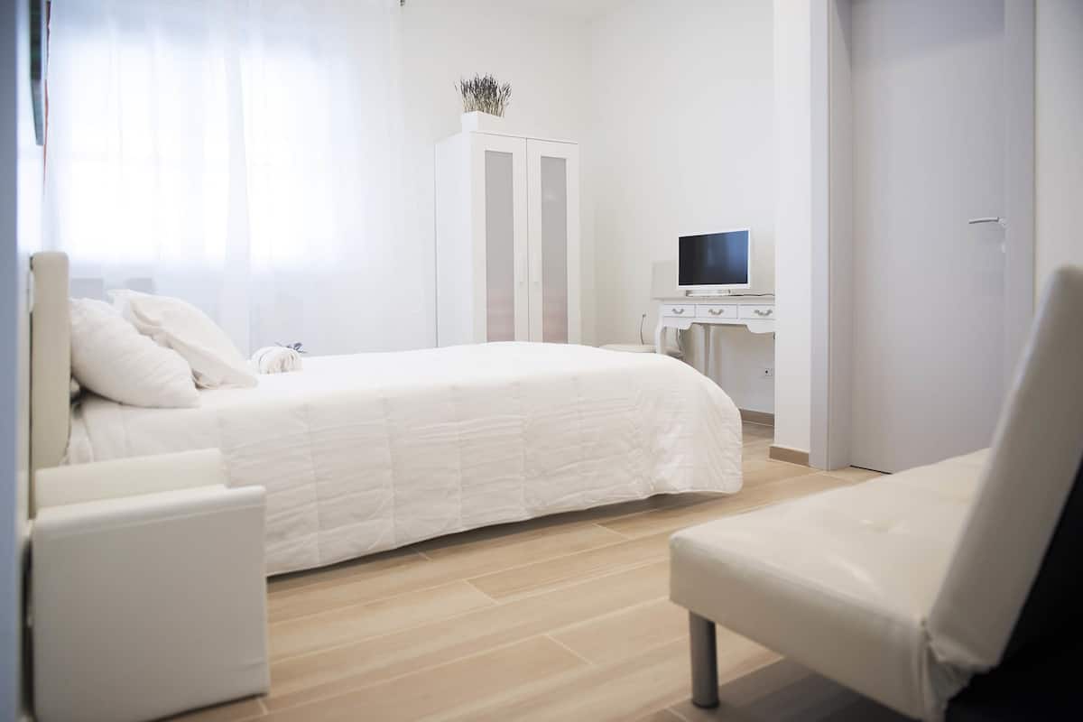 Camera tripla | Biancheria da letto di alta qualità, una cassaforte in camera