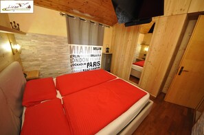 Apartment, 1 Bedroom, Kitchen | 1 bedroom, premium bedding, down comforters, blackout drapes - Baita Carosello (Livigno)