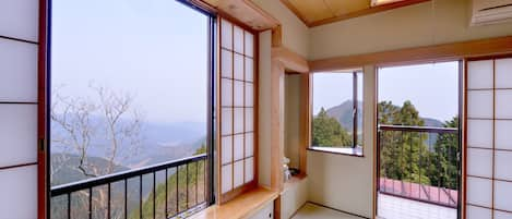 Japanese Western Room, Shared Bathroom, City View | Iron/ironing board