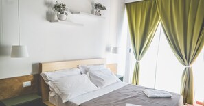 Double Room, Terrace | Premium bedding, minibar, in-room safe, desk - Bio Hotel Palermo (Palermo)
