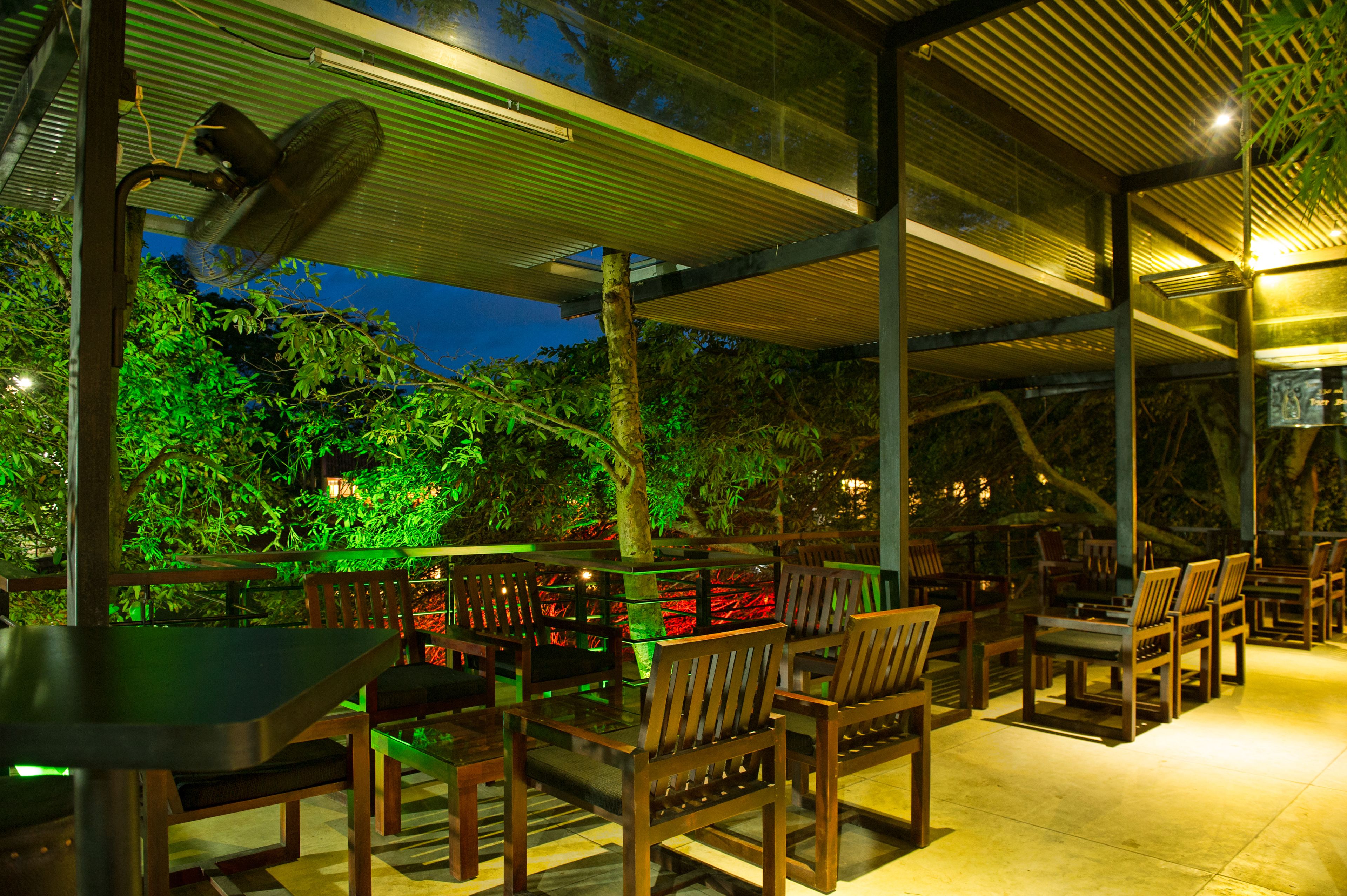 بار (في المنشاة)