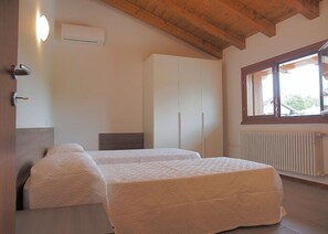 Apartment, 1 Bedroom (Split Level) | 1 bedroom, premium bedding, minibar, in-room safe - Agriturismo Ai Tre Castelli (Moruzzo)