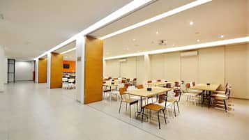 Daily buffet breakfast (IDR 72600 per person)