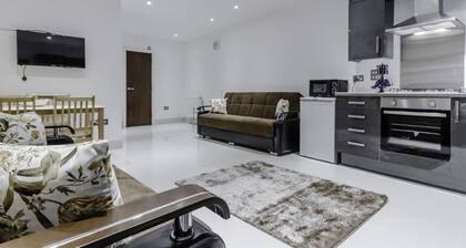 City Gate Serviced Apartments