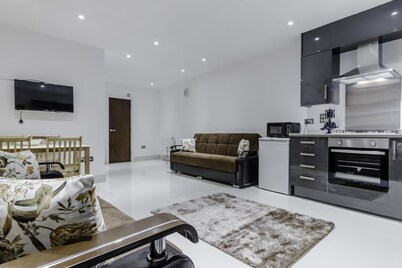 City Gate Serviced Apartments