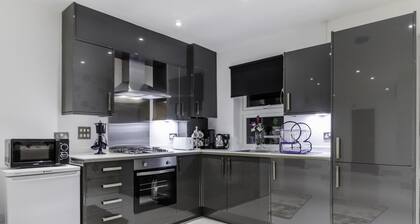 City Gate Serviced Apartments