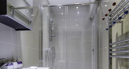 City Gate Serviced Apartments