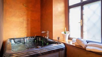 Sauna, Whirlpool