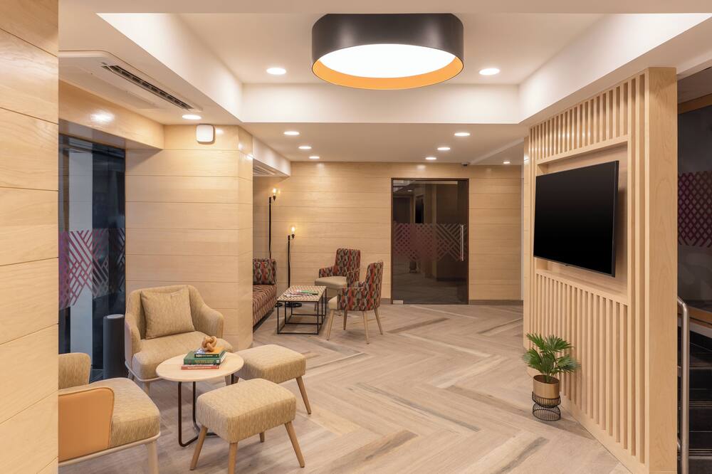 Ginger Hotel Thane