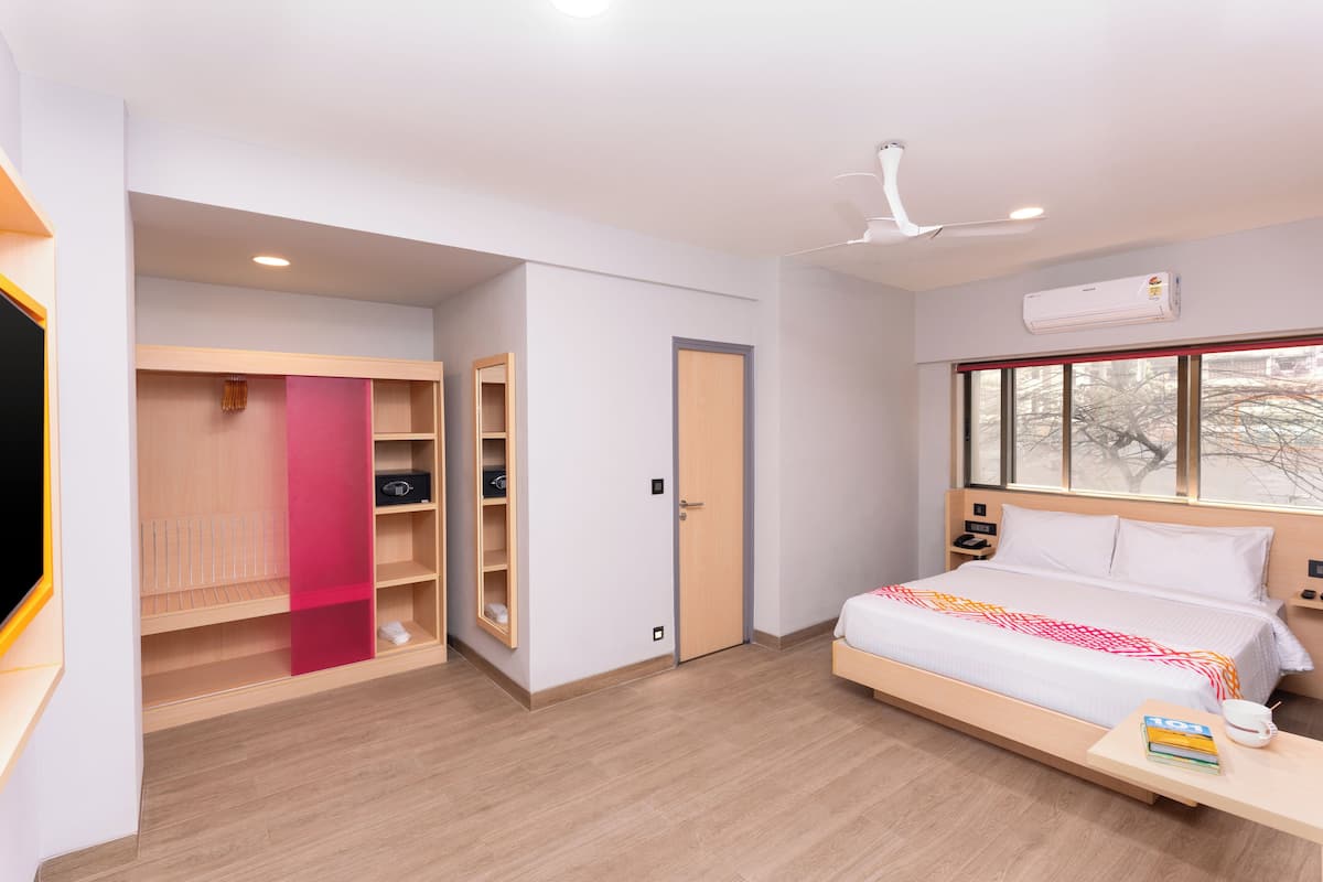 Executive Suite with One Bedroom | Skrivebord og wi-fi (inkludert)