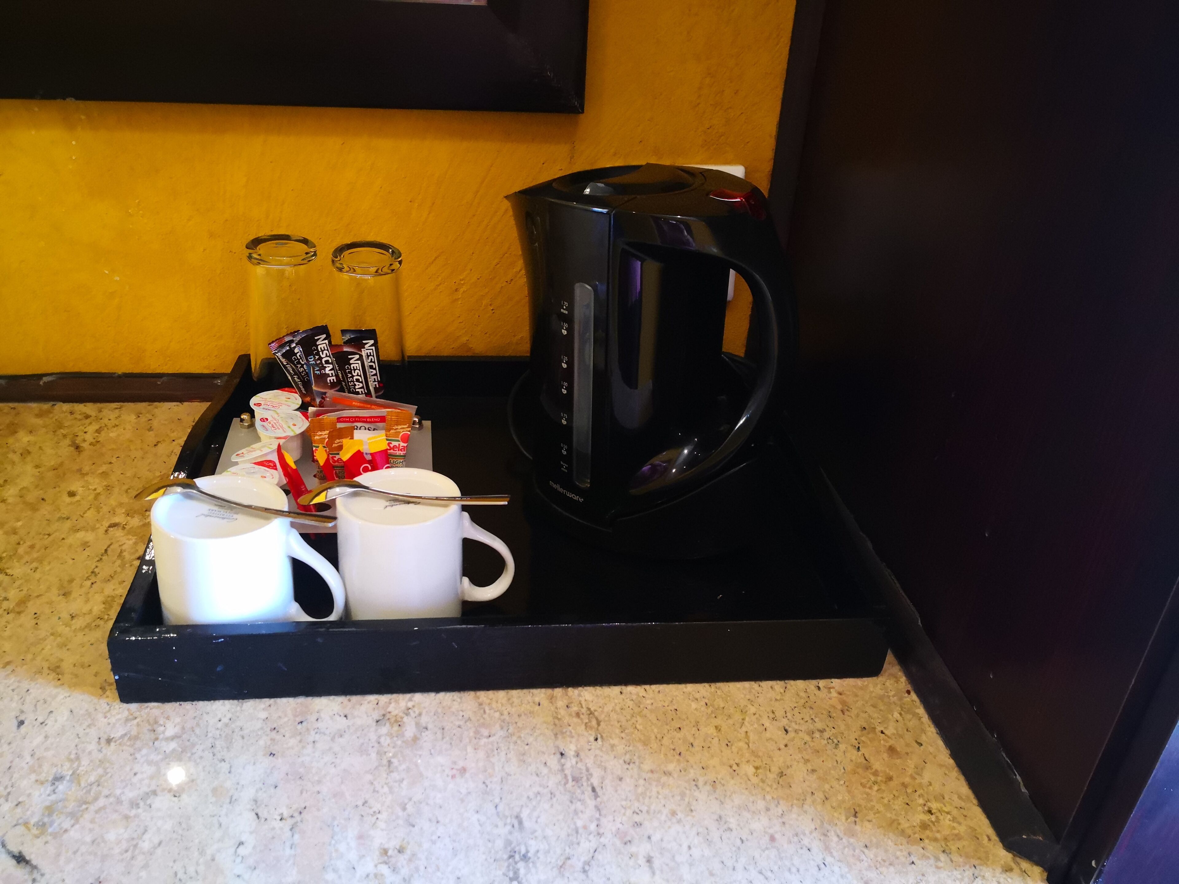 standard room | room amenity