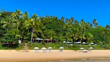 Beach bar