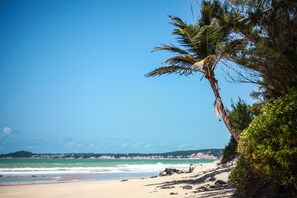 Private beach, white sand, free beach cabanas, sun-loungers