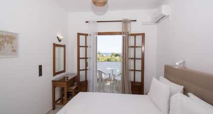 Rena Apartments Gouves