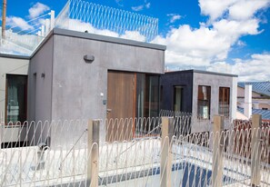 APARTMENT 6, 1 Bedroom, Terrace | Terassi/patio