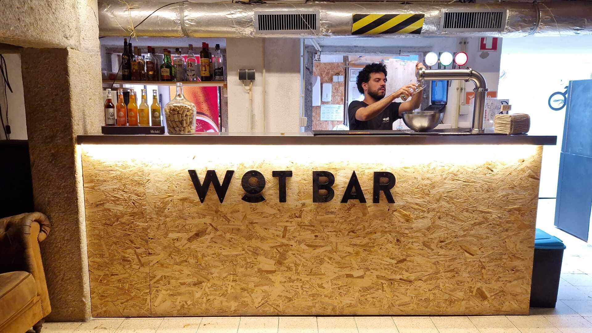 Bar (en el alojamiento)