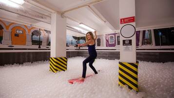 Alberca de natación o entrenamiento