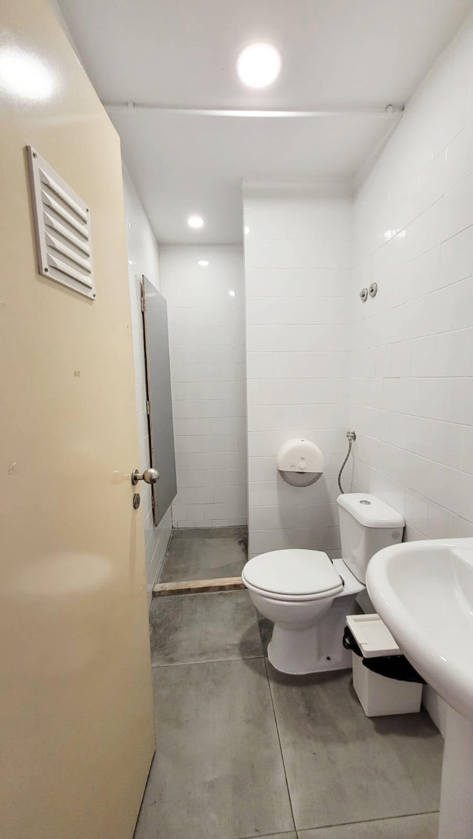 Foto - WOT New Lisbon Social