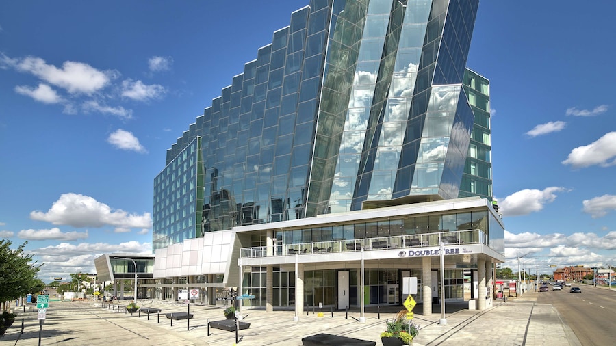 DoubleTree by Hilton Edmonton Downtown