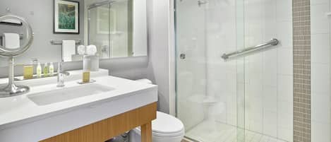 Room, 1 King Bed | Bathroom shower