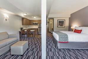 Suite, 1 Queen Bed, Kitchen (Shower only)  - Microtel Inn & Suites By Wyndham Bonnyville (Bonnyville)