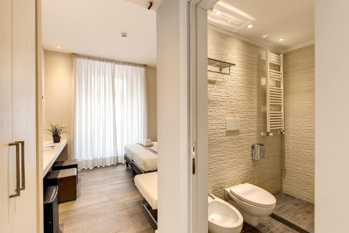 Minibar, in-room safe, desk, free cots/infant beds