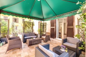 Terrace/patio - Ecce Roma Suites (Rome)