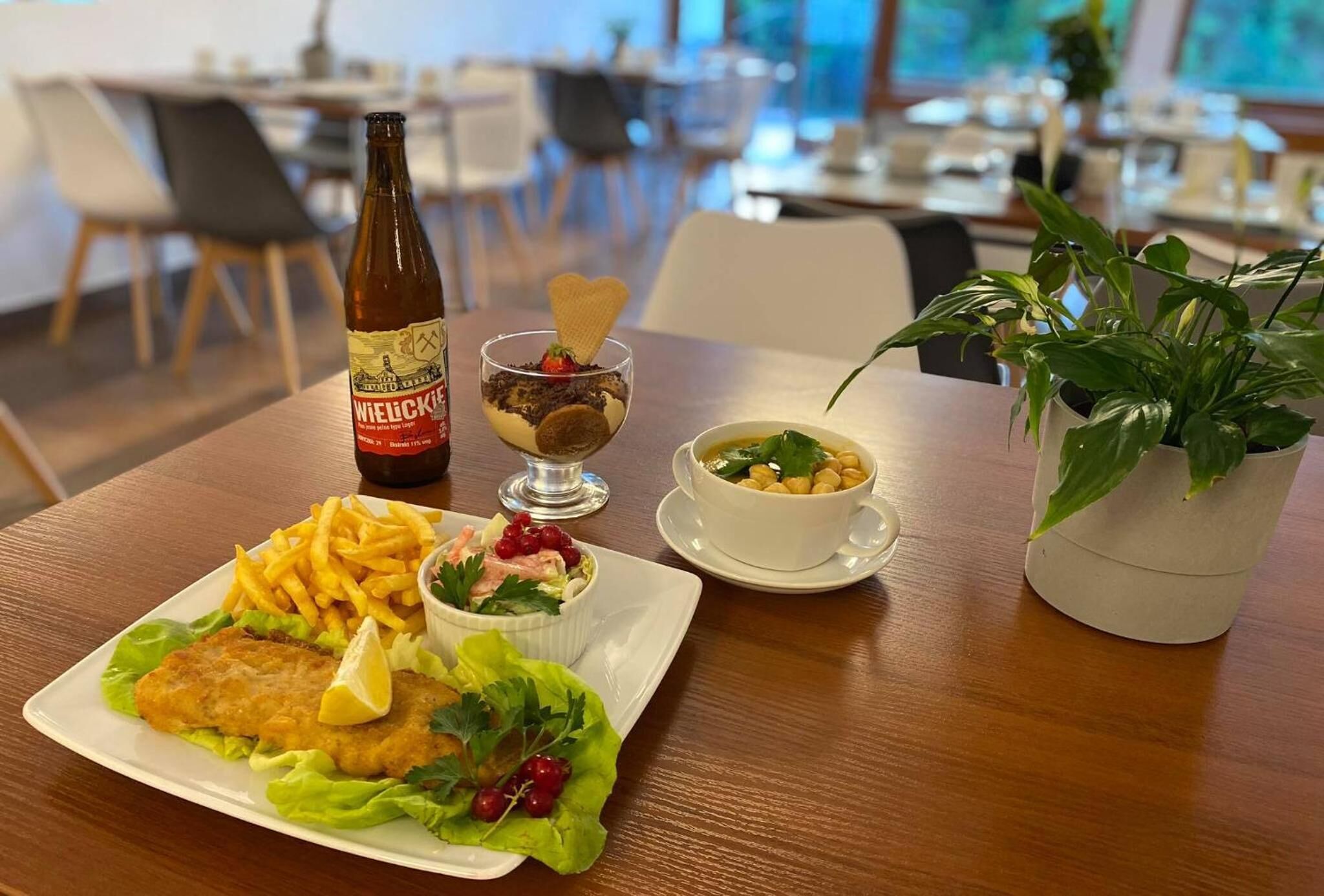 breakfast, lunch, dinner served; polish cuisine