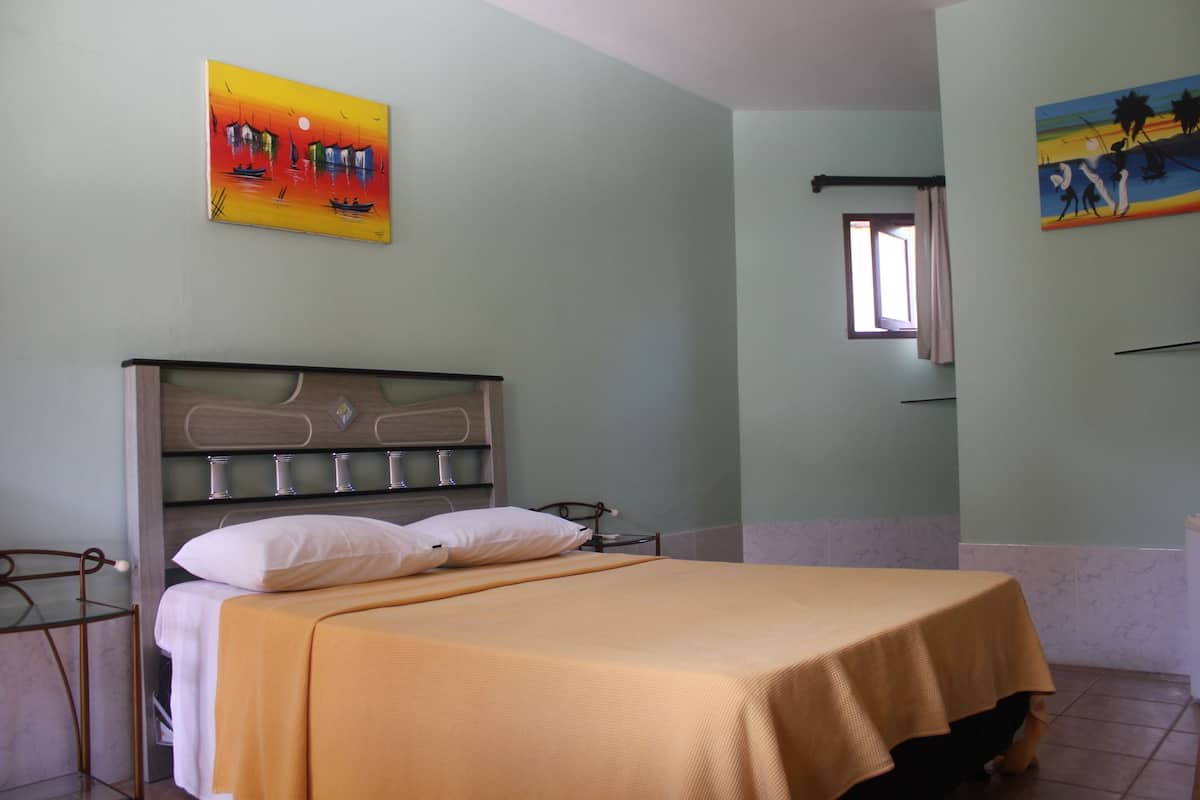 Standard Chalet | Minibar, free WiFi, bed sheets
