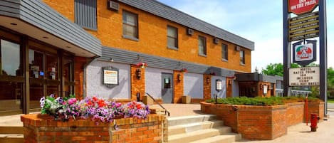 Fachada da propriedade