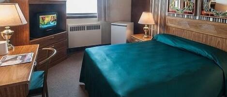 Room, 1 Double Bed | Desk, free WiFi, bed sheets