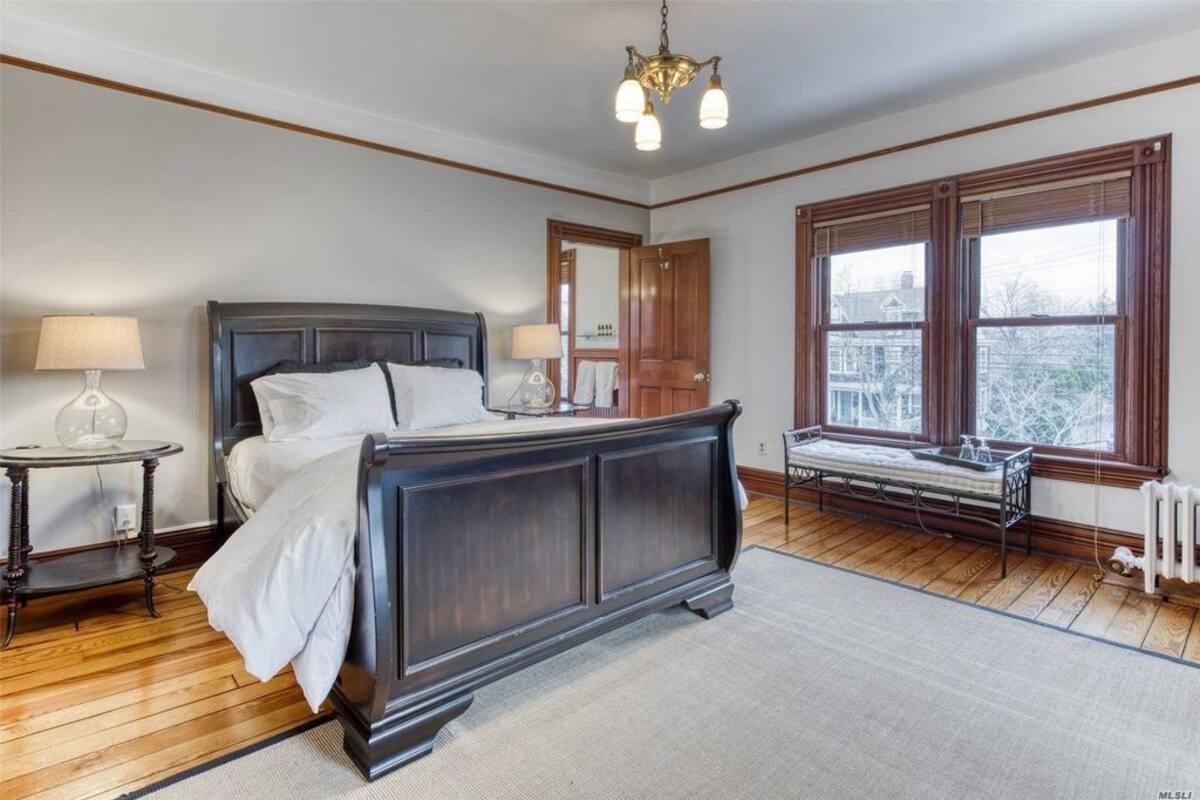 Large Room, 1 Queen Bed | 高級寢具、羽絨被、舒適加層、免費無線上網