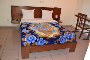 高級客房 | 書桌、遮光布/窗簾、免費無線上網