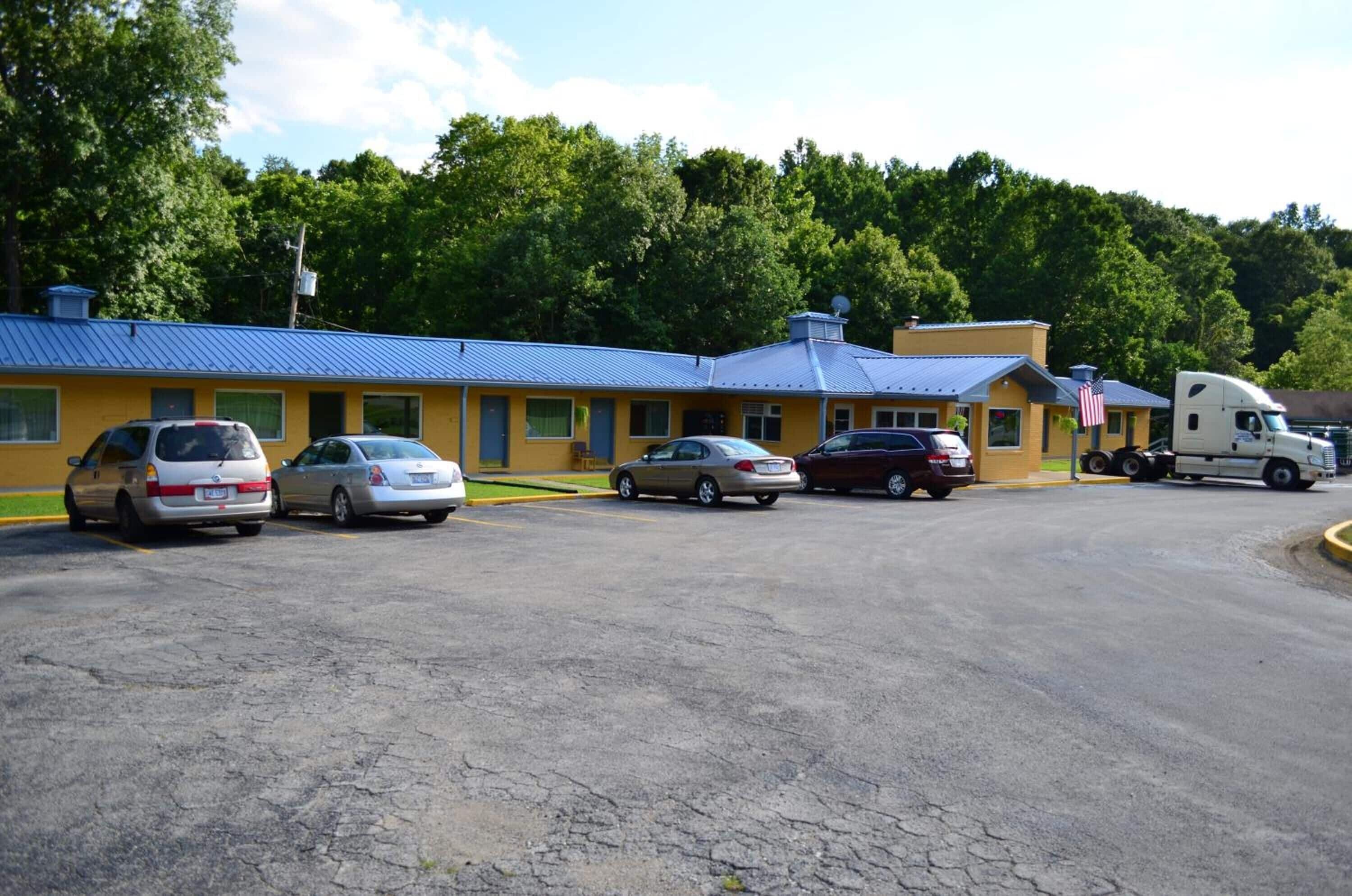 ที่จอดรถฟรี