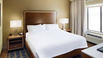 Hypo-allergenic bedding, pillowtop beds, in-room safe, desk