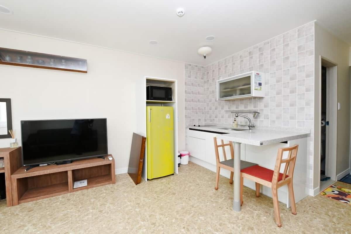 Kamer (Sunduk) | Dineren in de kamer