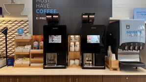朝食 (ビュッフェ)、毎日提供 (無料)