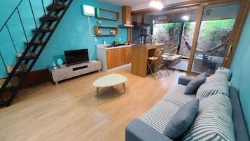 Ocean | Wohnbereich | LED-Fernseher, Pay-TV