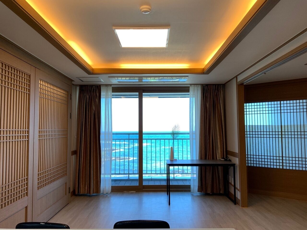 led tv, heated floors