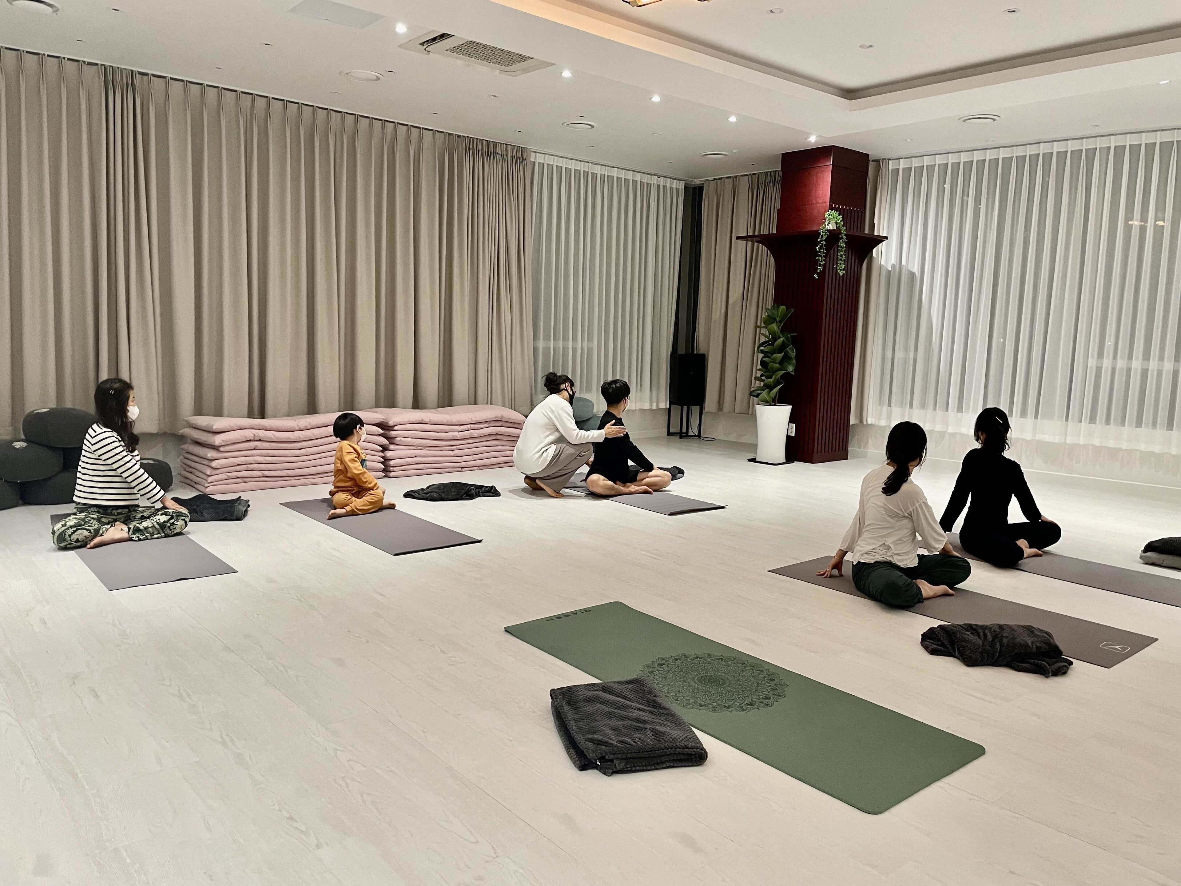 down duvets, desk, laptop workspace, blackout curtains